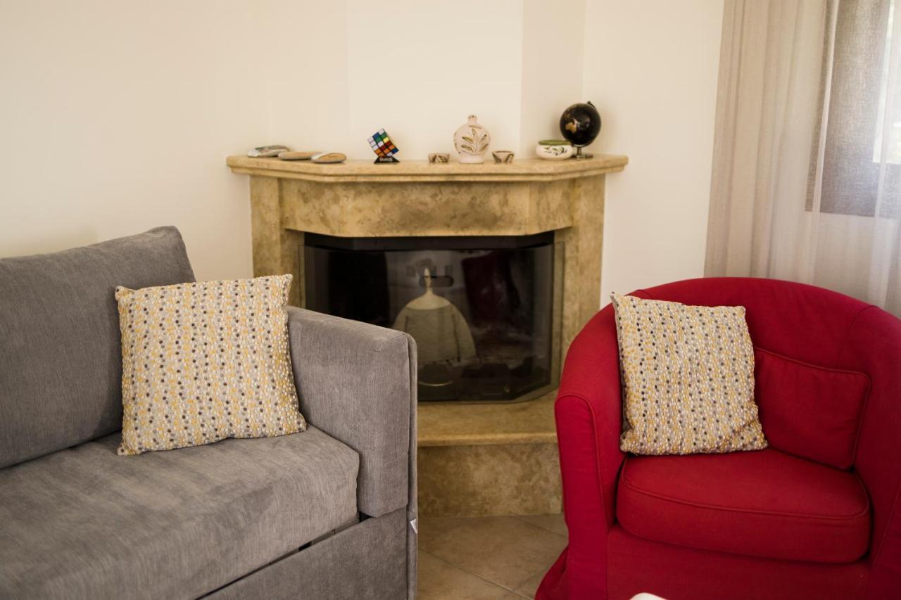 The Corner House At Gennadi Court Villa Dış mekan fotoğraf