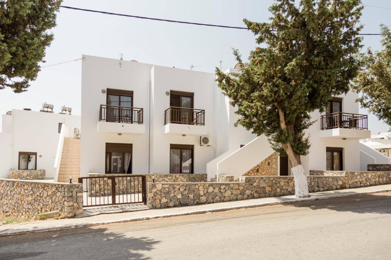 The Corner House At Gennadi Court Villa Dış mekan fotoğraf
